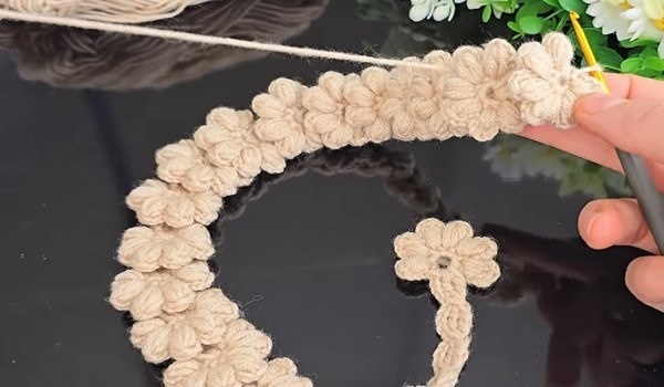 8 Crochet Flower Chain Ideas – Headband & Handle Use