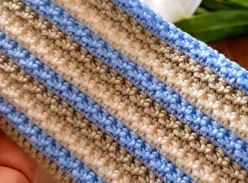 Back side of the easy crochet baby blanket pattern