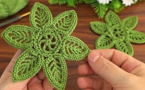 One-Piece Flower Motif – Close-Up View