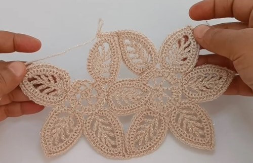 Finishing the Last Petal – Seamless Look