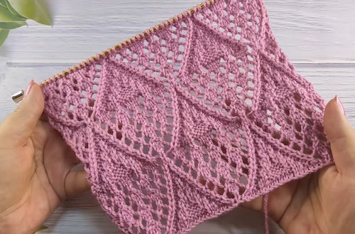 Close-up of Diamond Lace knit pattern in progress